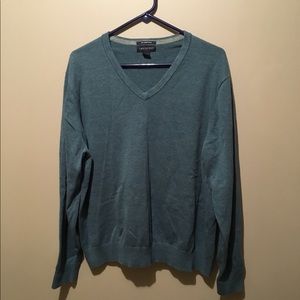 Lands End v-neck sweater